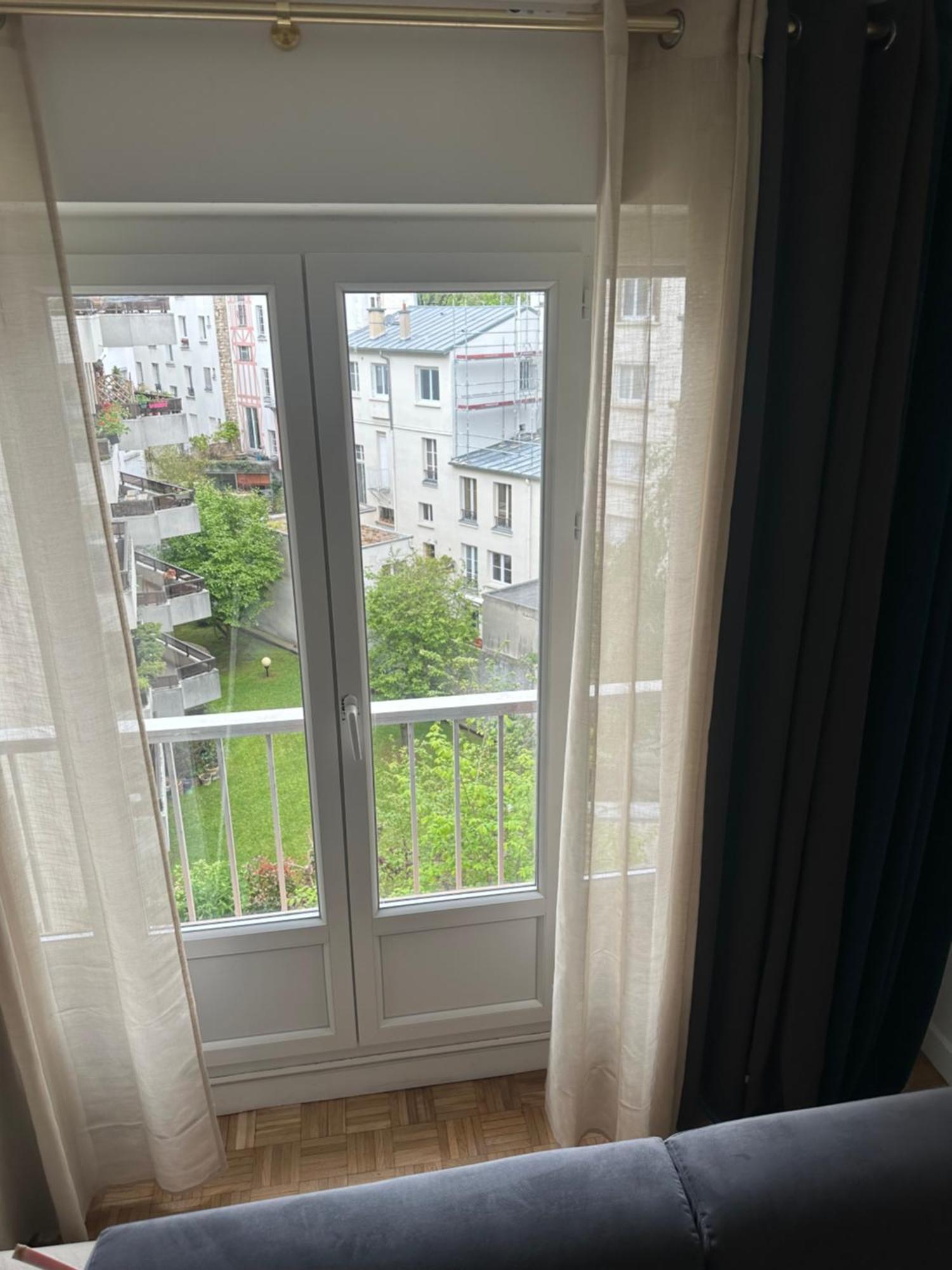 Appart'Confort Gambetta Paris Exterior foto